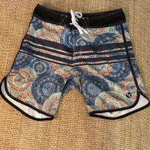 Ezekiel Board Shorts Swim Suit Trunks  Size 32